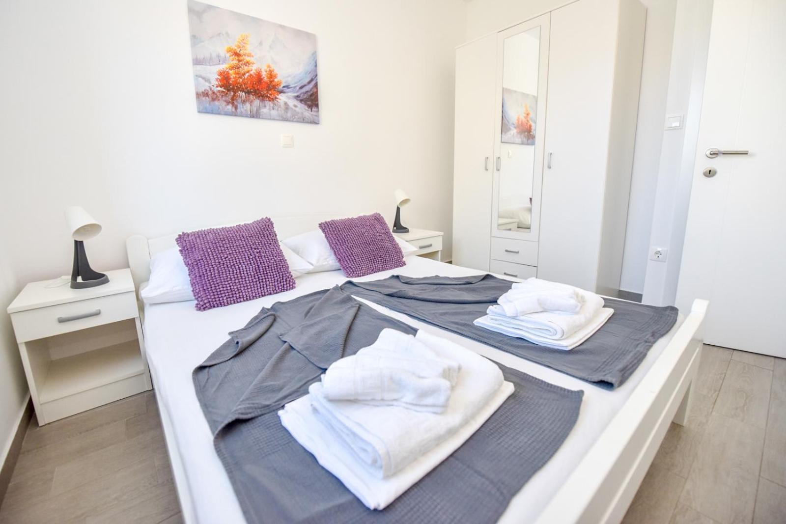 Apartments Yoko Novalja Eksteriør billede